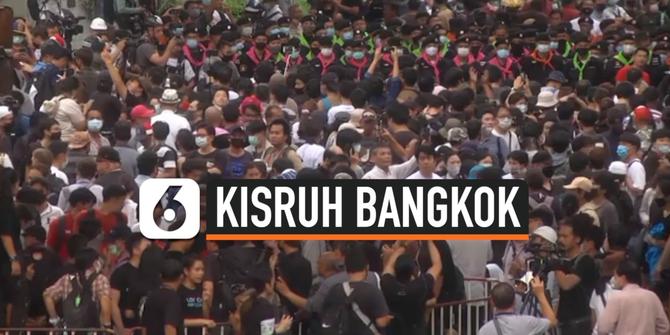 VIDEO: Polisi Thailand Ancam Tangkap Demonstran, Jika...