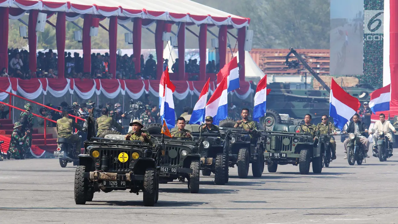 Penampilan Teaterikal Jendral Sudirman Meriahkan Geladi Resik HUT TNI ke-72
