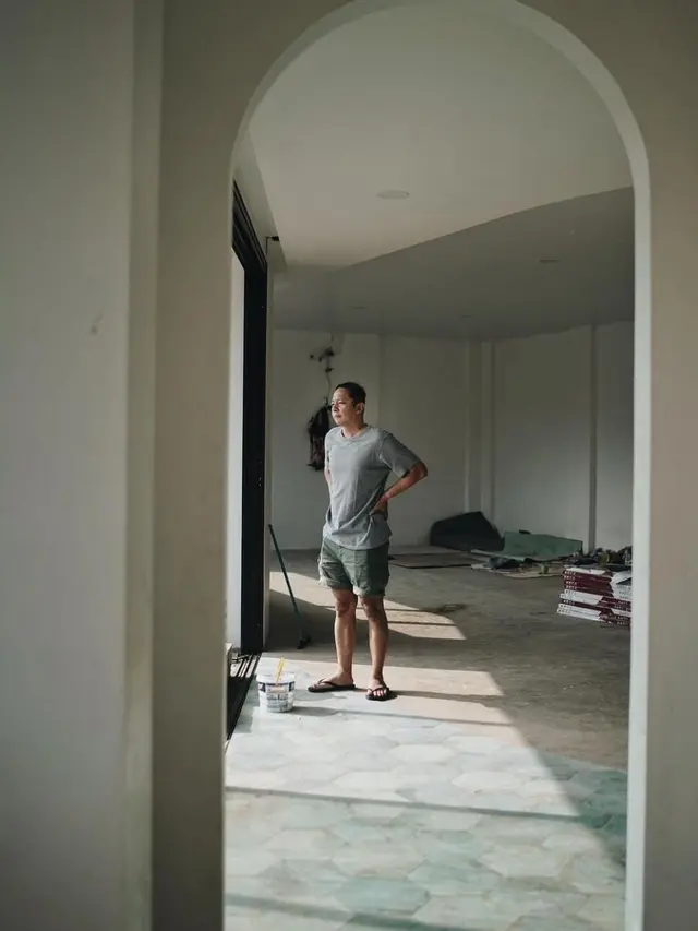 Potret Rumah Ringgo Agus yang Punya Jendela Unik