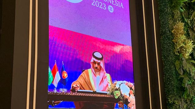 Pangeran Faisal bin Farhan Al-Saud dalam acara penandatanganan TAC dengan ASEAN di Hotel Shangri-La, Rabu (12/7/2023). (Liputan6/Benedikta Miranti)