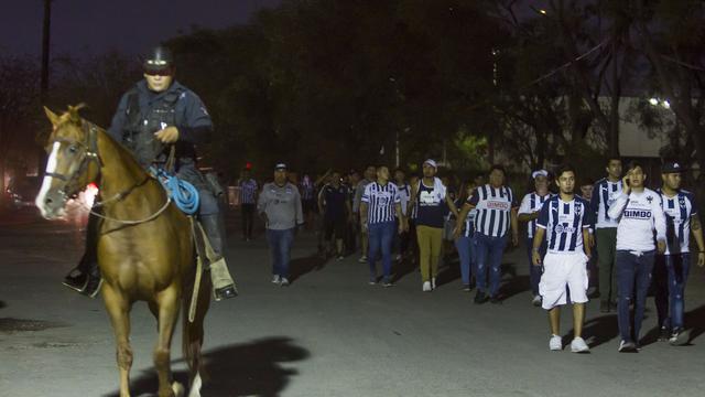 Suporter bentrok di Meksiko