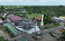 Mengunjungi Situs Masjid Keramat & Sentra Dodol Kandangan di Geopak Meratus Kalsel