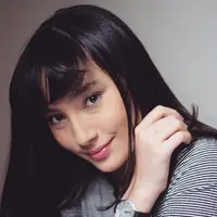 Sudah pacaran 3 tahun dengan Herjunot Ali, Tatjana Saphira tetap enggan pamer kemesraan di media sosial. (instagram/tatjanasaphira)