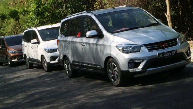 Wuling Confero