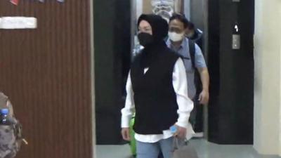KPK Tangkap Bupati Sukoharjo Etik Suryani Bersama 4 Orang Lainnya
