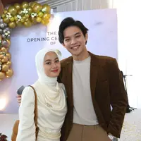 Rey Mbayang dan Dinda Hauw