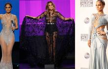 Panasnya penampilan tembus pandang J-Lo saat menjadi host
