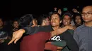 Seorang aktivis bahkan terlihat begitu emosi usai pembacaan vonis terhadap Anas Urbaningrum, Jakarta, (24/9/14). (Liputan6.com/Miftahul Hayat) 
