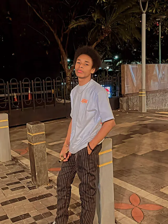 Selebgram Danil Sapt senang bisa bertemu idolanya, Ayu Ting Ting