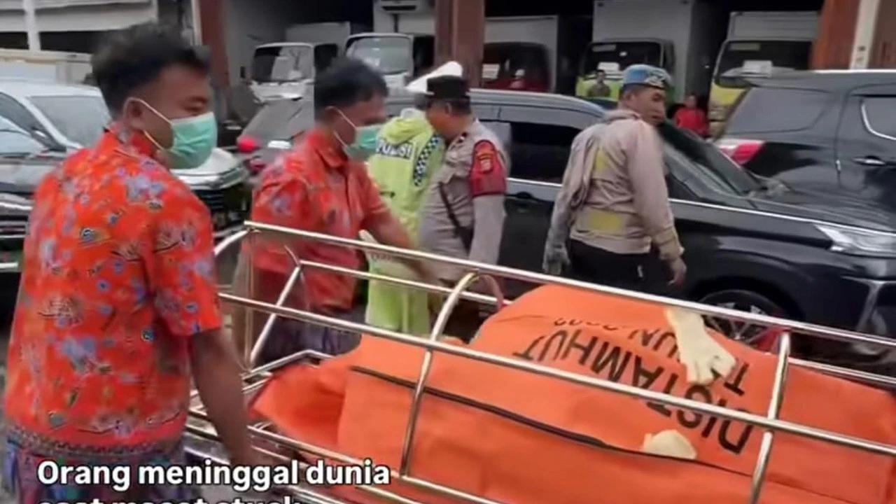 Pengemudi Mobil Meninggal saat Terjebak Macet di Grogol Petamburan Jakbar, Begini Kronologi Lengkapnya