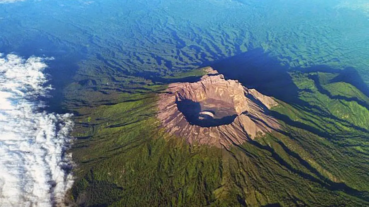 Status Waspada, Gunung Raung Keluarkan Suara Dentuman