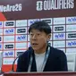 Pelatih Timnas Indonesia, Shin Tae-yong memberikan keterangan kepada media selepas laga melawan Timnas Irak di Basra, Kamis (16/11/2023) malam WIB. (Dok.PSSI)