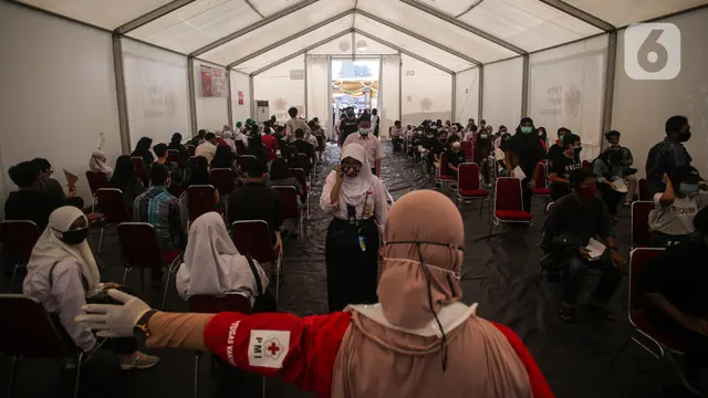 PMI Gelar Vaksinasi untuk Pelajar dan Masyarakat Umum
