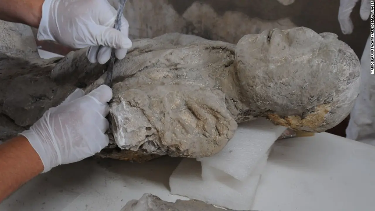 Rahasia Mengapa Gigi Kerangka Milik Orang Pompeii Ini Bagus