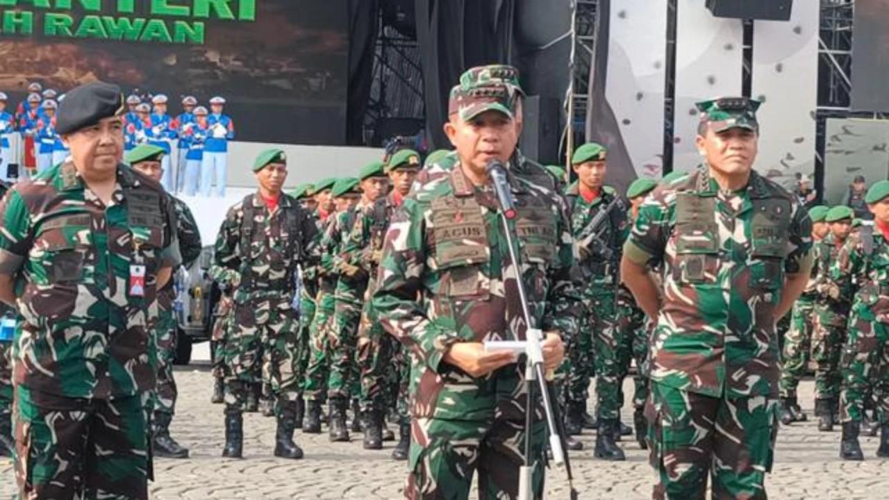Panglima TNI-Kapolri Tambah Personel ke Sumatra untuk Bangun Hunian Tetap hingga Bersihkan Lumpur