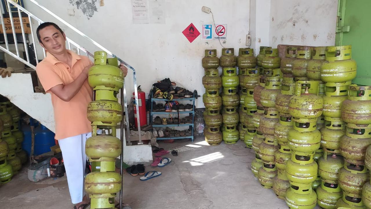 UMKM Makin Miskin Gara-Gara Kebijakan Pemerintah Larang Pengecer Jual Gas 3 Kg