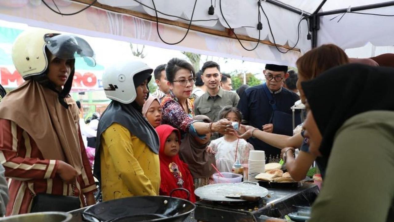 Wali Kota Singkawang Ajak Masyarakat Ramaikan Pasar Juadah, Dorong Ekonomi UMKM dan Toleransi