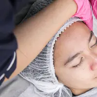 Perawatan Wajah yang Membuat Wajah Glowing Untuk Persiapan Imlek. Dok. Eudora Aesthetic Clinic