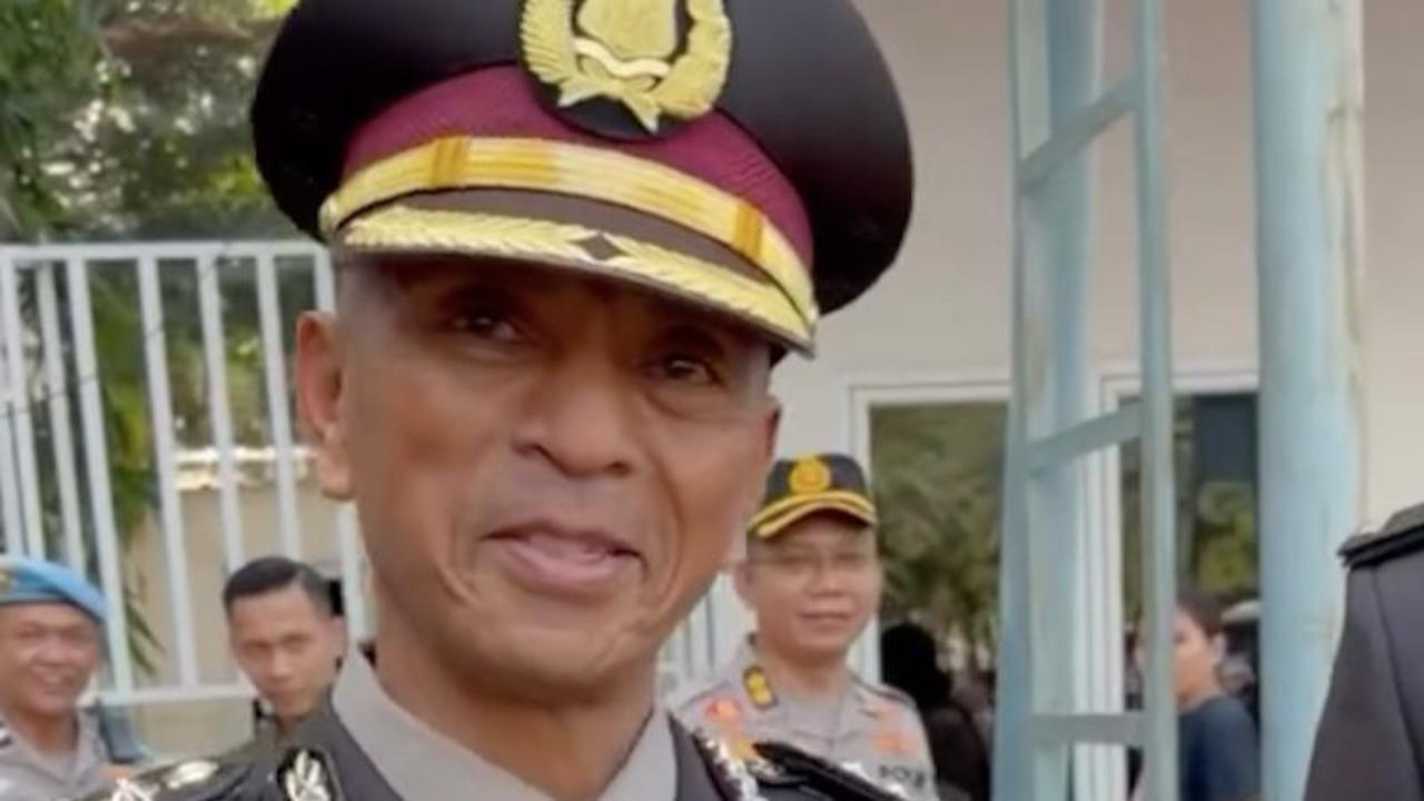 Theodore Gomgom jadi Lulusan Terbaik Akpol 2024, Sang Ayah Bangga 'Putra yang Luar Biasa Anugrah dari Tuhan