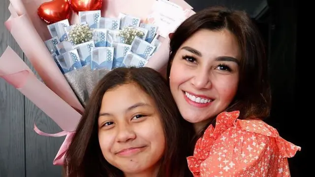 Potret Atqia dan Nisya Ahmad (Instagram/@mikaelaatqia27)