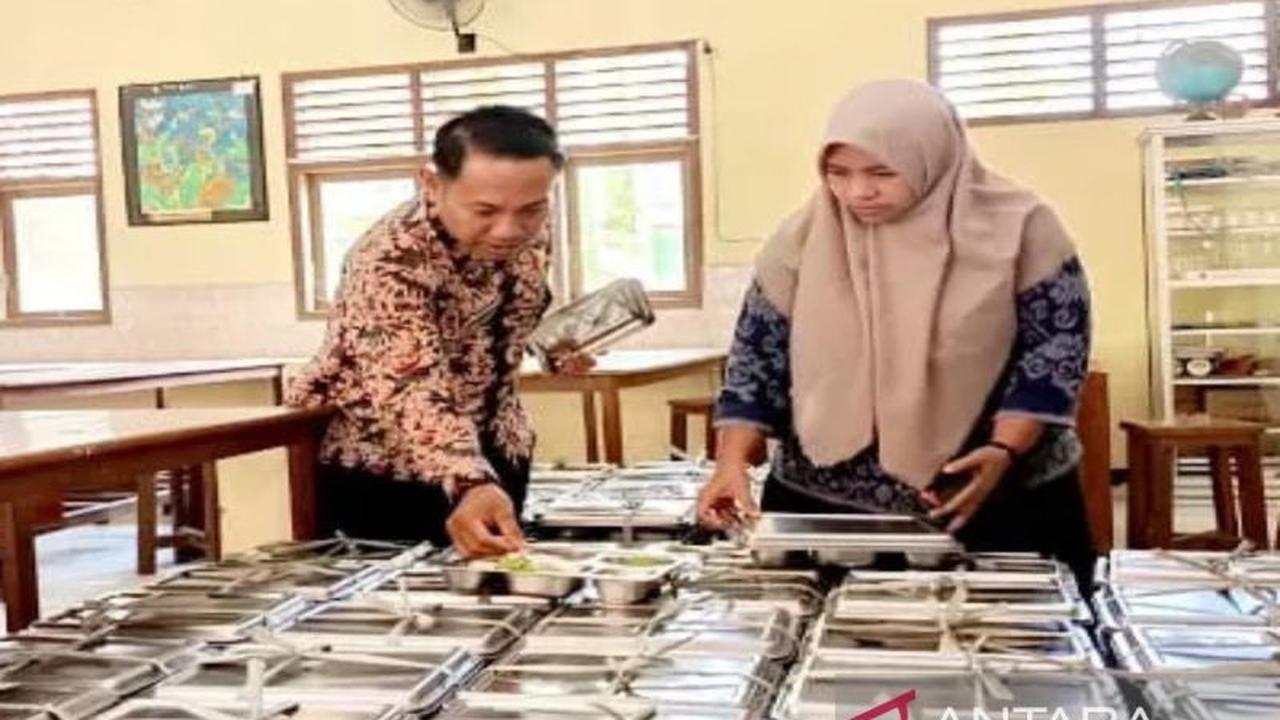 Bukan Cuma Nasi, Saus Tiram Juga Biang Kerok: Satgas Evaluasi Program Makan Bergizi Gratis Bangkalan Usai Temuan Nasi Basi