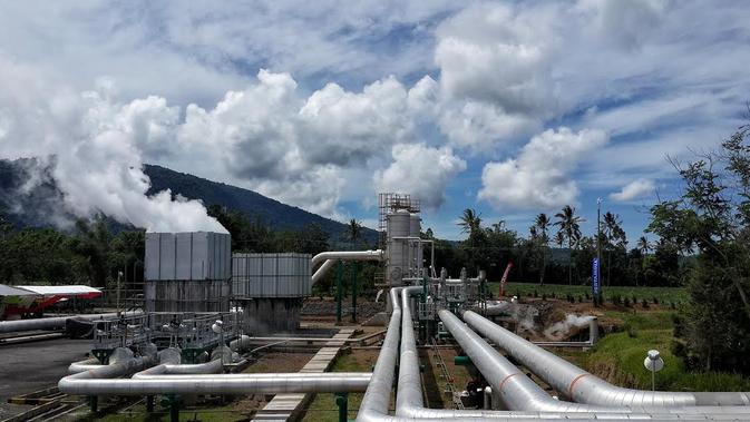 Presiden Joko Widodo (Jokowi) meresmikan 3 proyek infrastruktur Pembangkit Listrik Tenaga Panas bumi (PLTP) yang dibangun PT Pertamina (Persero). (Liputan6.com/Pebrianto Eko Wicaksono)