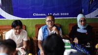 Ketua Umum Partai Amanat Nasional (PAN) Zulkifli Hasan menyambangi kota Cirebon didampingi Charly Van Houten. (Foto: Dokumentasi PAN).