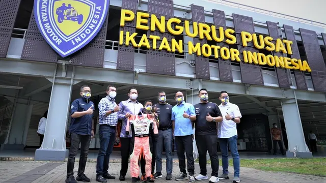 CRK Motorsport mendukung pembalap muda kebanggaan Indonesia Qarrar Firhand Ali.