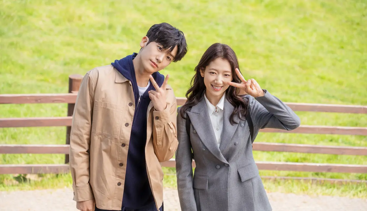 Park Hyung Sik dan Park Shin Hye - Doctor Slump (Foto: JTBC)