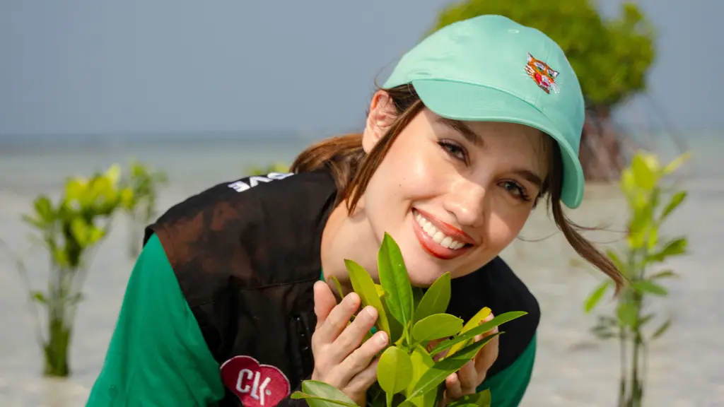 Cinta Laura aktif dalam berbagai aksi sosial, seperti bidang pendidikan dan pemberdayaan perempuan. (Foto/dok: Cinta Laura)