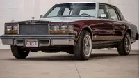 Mobil Terakhir Elvis Presley Cadillac Seville 1977 Dilelang, Siapa Minat?