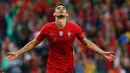 Pemain Portugal, Goncalo Guedes berselebrasi usai mencetak gol ke gawang Belanda pada pertandingan babak final Piala UEFA Nations League di Estadio do Dragao, Porto (10/6/2019). Portugal berhasil mengalahkan Belanda 1-0. (AP Photo/Armando Franca)