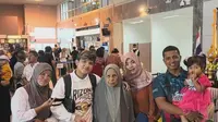 Foto-foto Keluarga Lepas Jirayut Kembali ke Indonesia Setelah Lebaran di Thailand, Kembali Kerja