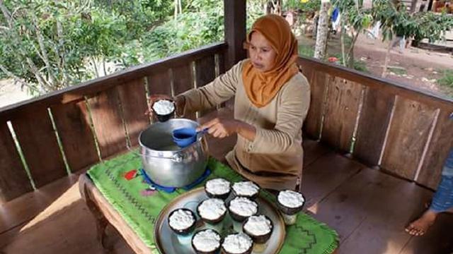 Proses pembuatan keju dangke khas Enrekang, Sulsel (Liputan6.com/ Eka Hakim)