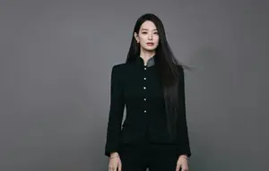 Shin Min Ah Refleksikan 25 Tahun Berkarier di BIFF 2026