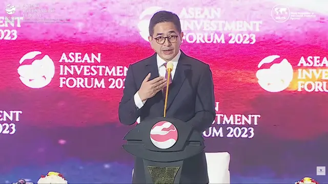 Ketua ASEAN Business Advisory Council (ASEAN-BAC) Arsjad Rasjid mengatakan, investasi antar negara-negara ASEAN harus terus didorong dan ditingkatkan.