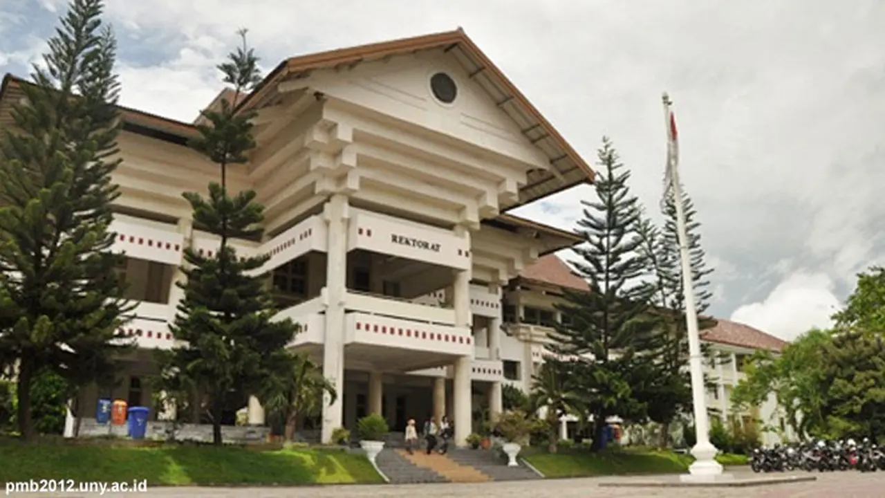 uny-130824b.jpg