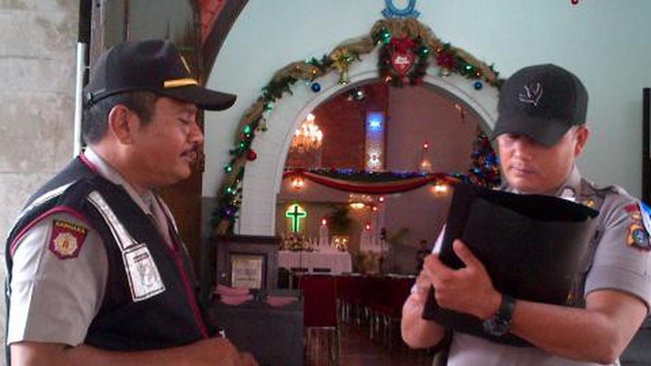 Tenteng celurit di depan gereja, pemuda ditangkap polisi