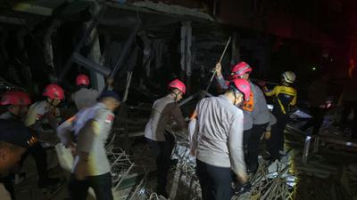 8 Orang Dilarikan ke RS Usai Ledakan di Pasar Cimanggis Ciputat