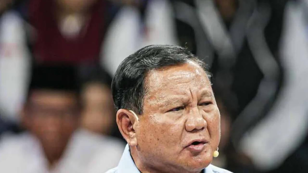 Debat Capres: Prabowo Kritik Pupuk Susah di Jateng, Ganjar Bilang 'Bapak Ketua HKTI