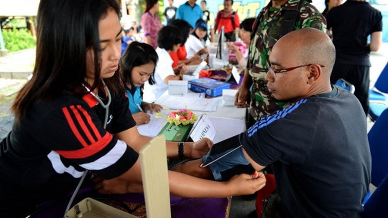 Antusiasme bapak-bapak di Gianyar ikut program KB