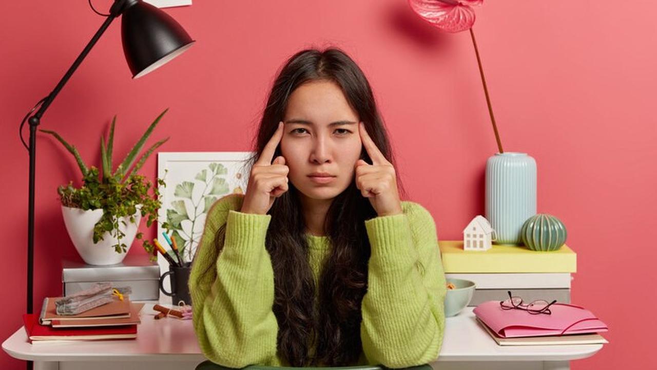 Waspadai! 5 Penyakit Kulit yang Dapat Muncul Akibat Stres