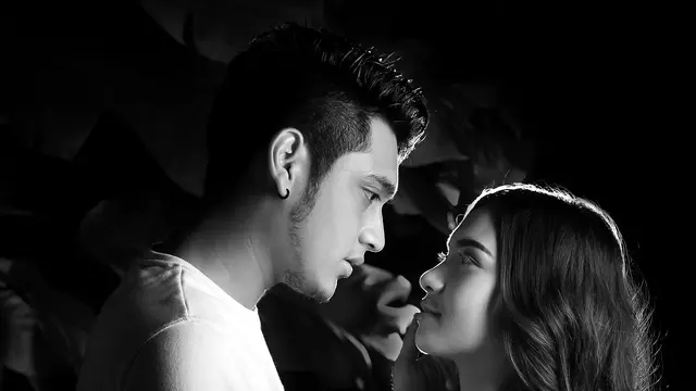 Abraham Giorgino dan Angela Gilsha