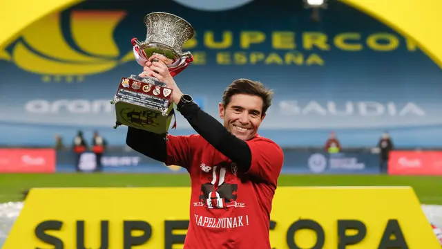 Selebrasi Pemain Athletic Bilbao Juara Piala Super Spanyol Usai Bungkam Barcelona