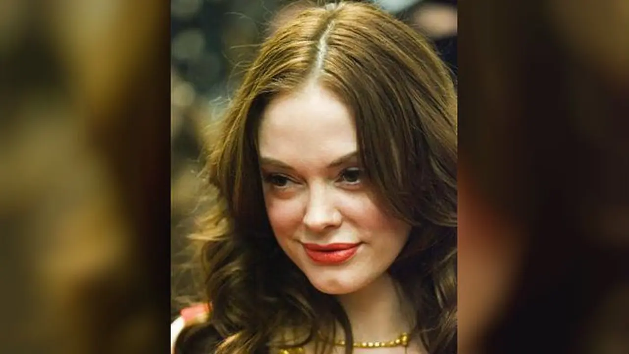 Aktris Hollywood, Rose McGowan mengakui dirinya sebagai korban pemerkosaan