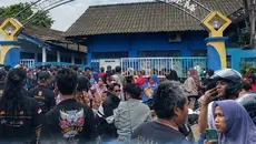 Warga Geruduk SD di Pemalang Usai Siswa Korban Perundungan Meninggal