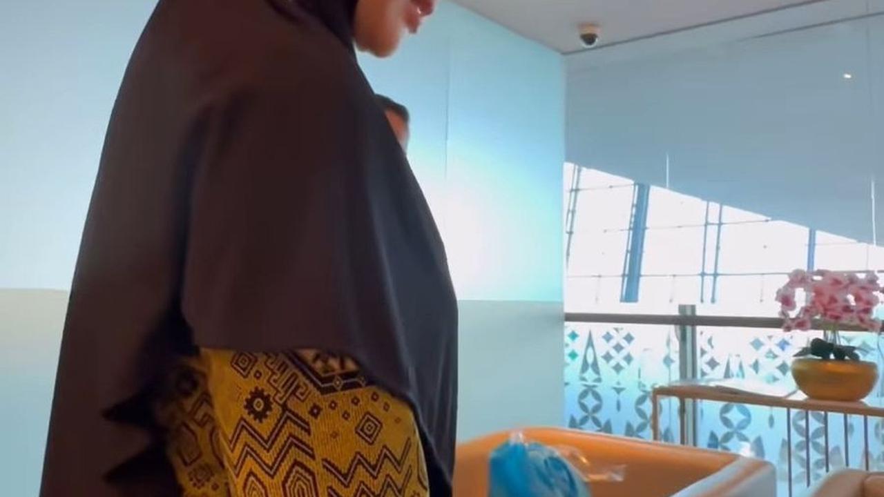 Cantik Berhijab
