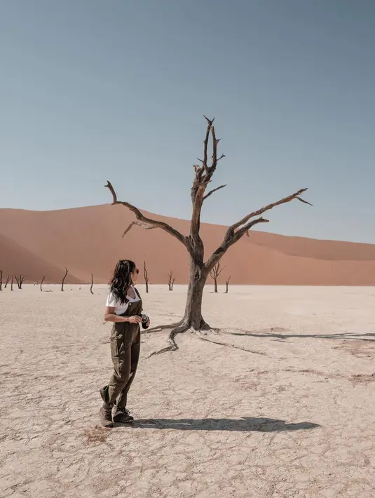 "Gue nggak tahu salary gue berapa. Di apa pun yang gue kerjakan. Kayak di sinetron di film itu gue nggak tahu gue dibayar berapa," ujar Nikita Willy. (Instagram/nikitawillyofficial94)