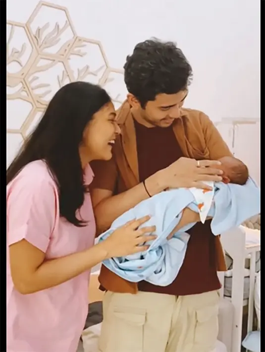 [Instagram/noviherlina]