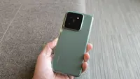 Penampilan Xiaomi 14 yang baru saja diperkenalkan dalam event di Barcelona, Spanyol. (Liputan6.com/Iskandar)